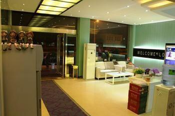 Jicheng  Zhengzhou Love Theme Hotel מראה חיצוני תמונה